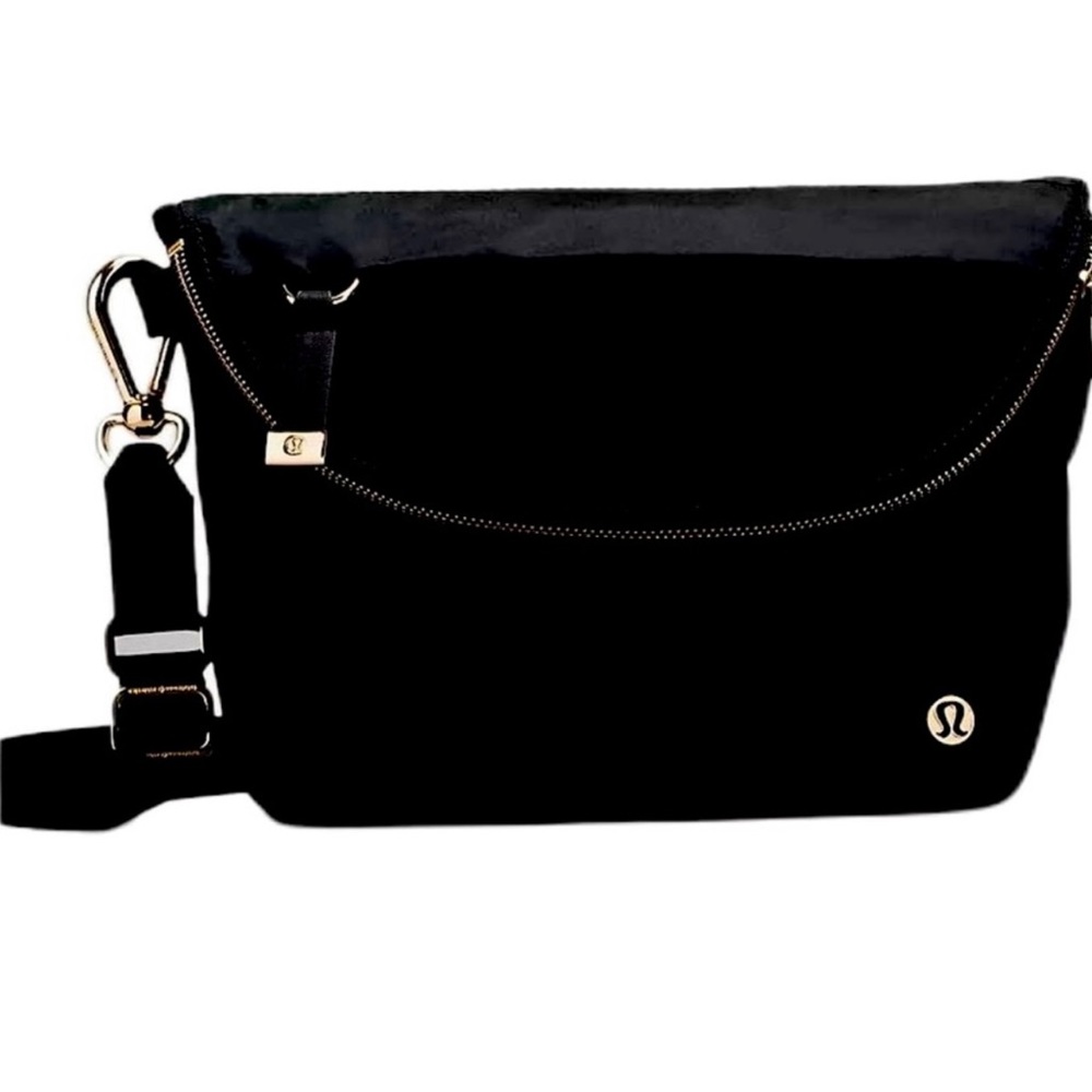 LULULEMON ALL NIGHT FESTIVAL GOLD BAG 5L